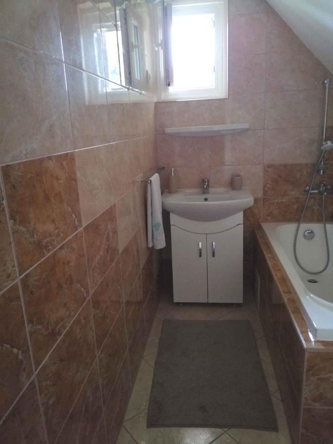 Holiday Home Yellow 1 By Interhome Balatonkeresztúr المظهر الخارجي الصورة