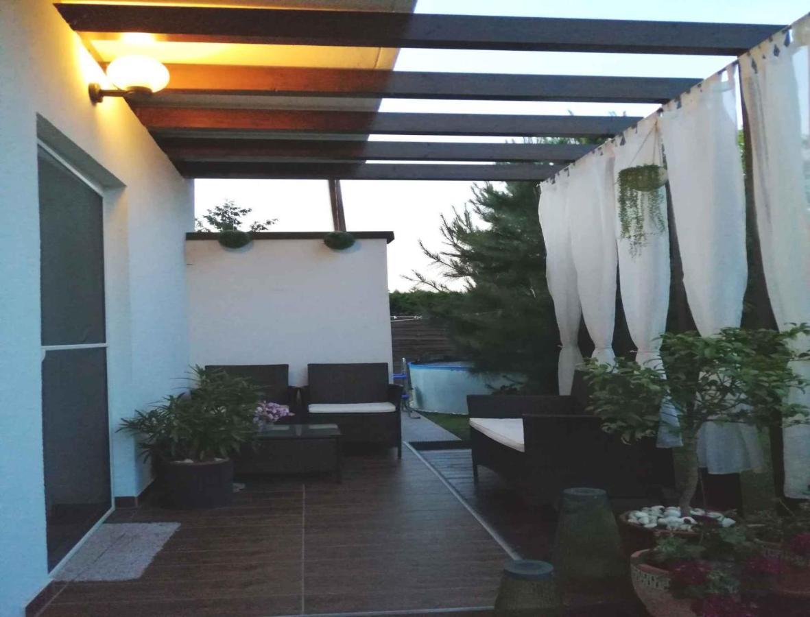 Holiday Home Yellow 1 By Interhome Balatonkeresztúr المظهر الخارجي الصورة